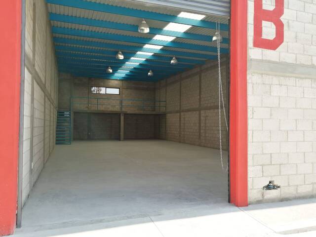 #1405 - Bodega comercial para Renta en Querétaro - QT